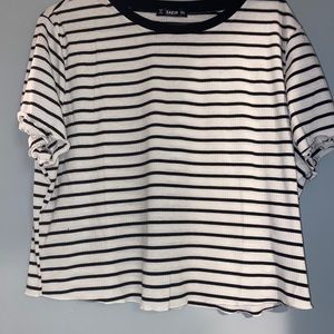 SHEIN lettuce trim top